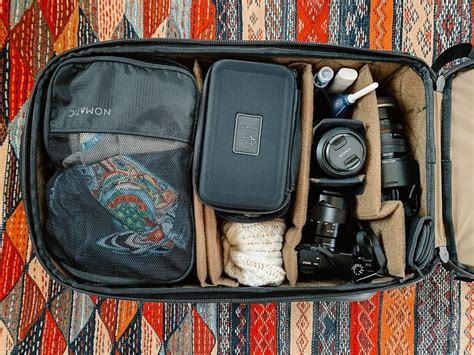 nomatic camera bag review.